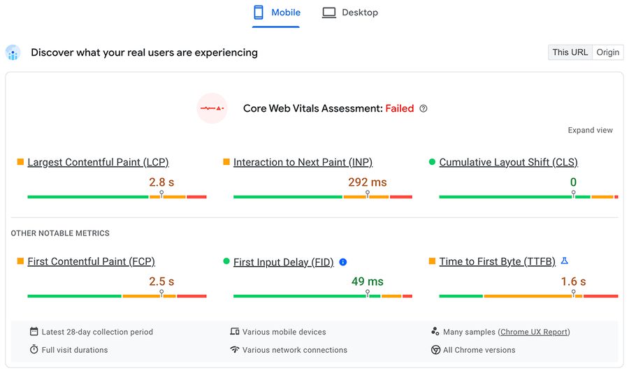 Phần dữ liệu người dùng thực trong PageSpeed Insights, với LCP, INP và CLS